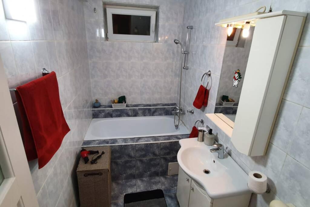 Titian'S Cozy Apartment Sibiu Luaran gambar